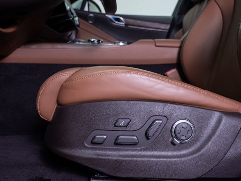 Used 2023 Genesis Electrified G80 image 18