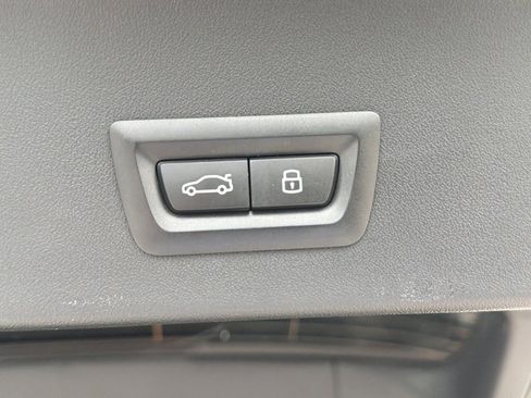 Certified 2025 BMW X3 xDrive30 AWD/4WD image 12