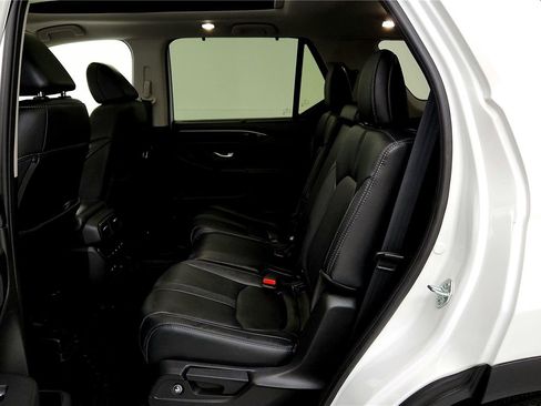 Used 2023 Honda Pilot Touring image 21