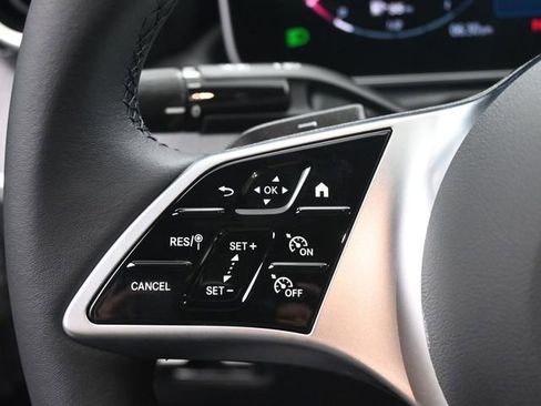 New 2025 Mercedes-Benz C 300 Sedan image 6