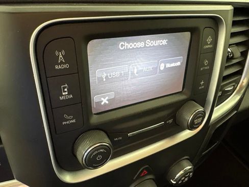Used 2024 RAM 1500 Warlock AWD/4WD image 30