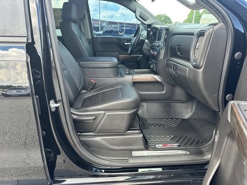Used 2020 Chevrolet Silverado 1500 RST AWD/4WD image 13