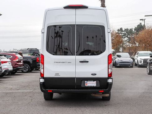 Used 2022 Ford Transit 350 XL image 7