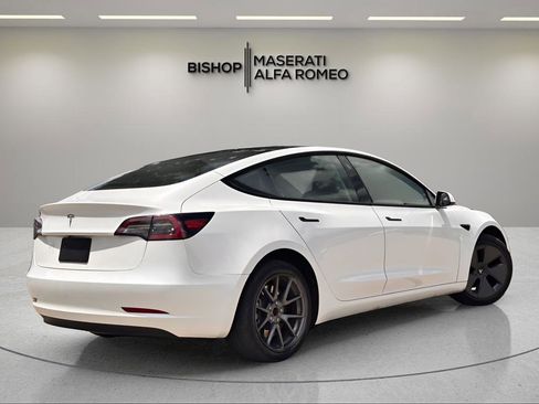 Used 2023 Tesla Model 3 Standard Range RWD image 6
