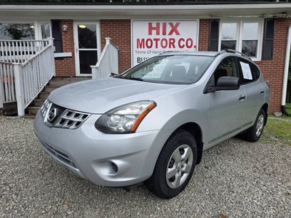 Used 2014 Nissan Rogue S w/ Convenience Package