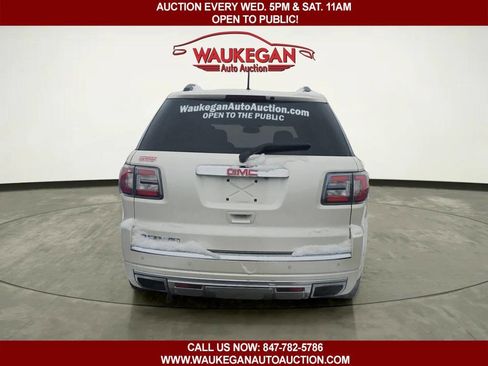 Used 2013 GMC Acadia Denali image 5
