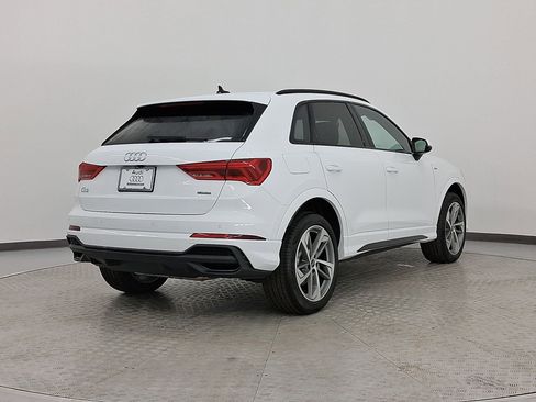 New 2025 Audi Q3 2.0T Premium image 9