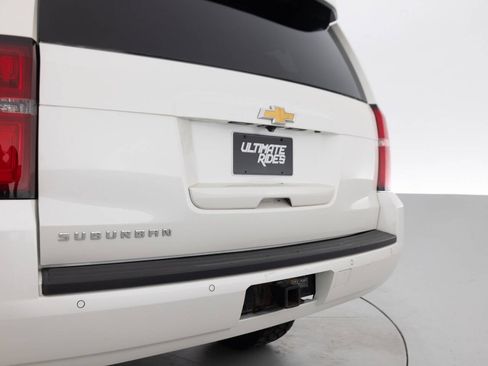 Used 2015 Chevrolet Suburban LT AWD/4WD image 16