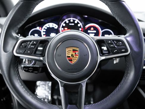 Certified 2023 Porsche Cayenne AWD/4WD image 14