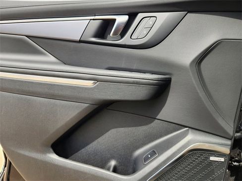 New 2025 Buick Enclave Sport Touring w/ Super Cruise Package image 16