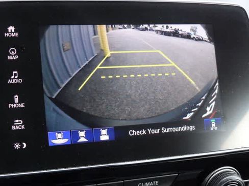 Used 2020 Honda CR-V Touring image 25