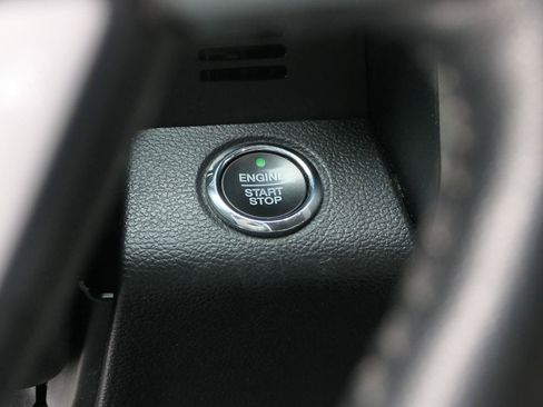 Used 2020 Ford F150 Lariat RWD image 20