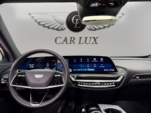 Used 2024 Cadillac Lyriq Tech RWD image 9