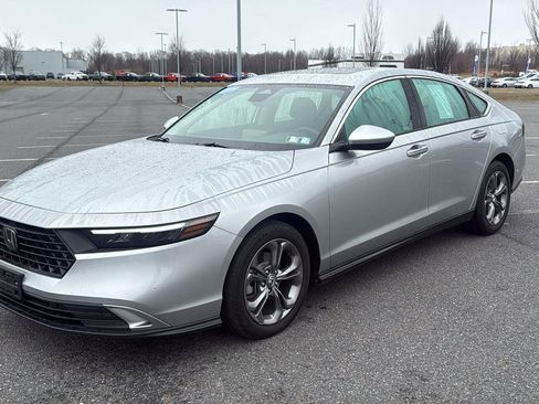 Used 2024 Honda Accord EX image 15