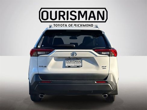 New 2025 Toyota RAV4 XLE image 22
