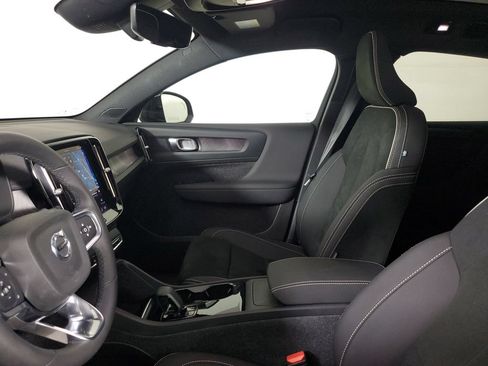 Certified 2024 Volvo C40 P8 Recharge Plus w/ Protection Package Premier RWD image 21