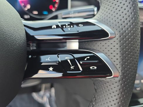 New 2026 Mercedes-Benz CLE 300 4MATIC Cabriolet image 19