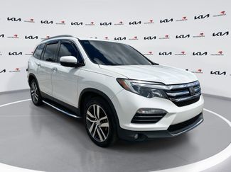 Used 2018 Honda Pilot Elite video 1