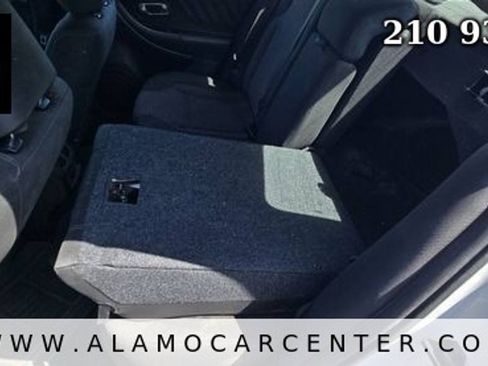 Used 2018 Ford Taurus SEL w/ Equipment Group 201A AWD/4WD image 28