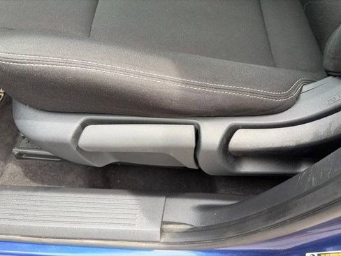 Used 2023 Nissan Rogue S FWD image 12