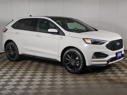 Used 2022 Ford Edge ST-Line image 2