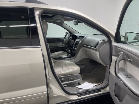 Used 2015 GMC Acadia SLT w/ Open Road Package image 26