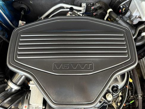 Used 2020 Chevrolet Blazer RS w/ LPO, Floor Liner Package image 67