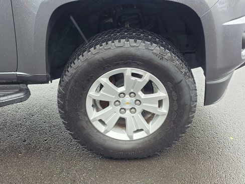 Used 2018 Chevrolet Colorado LT AWD/4WD image 43