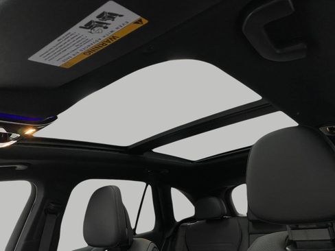 New 2026 Mercedes-Benz GLC 300 4MATIC image 31