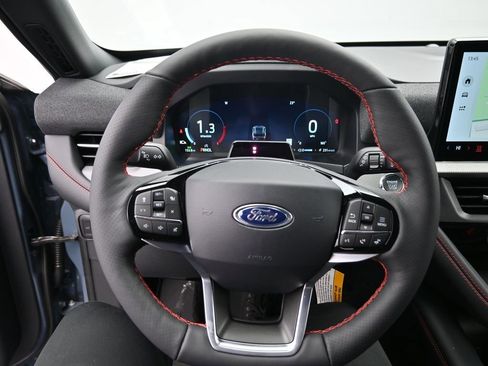 New 2026 Ford Explorer ST-Line image 13