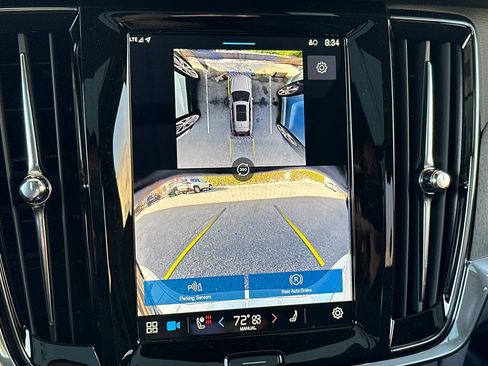 New 2025 Volvo V90 B6 Cross Country Ultra w/ Protection Package Premier image 17