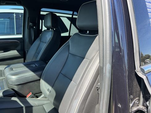 Used 2023 Chevrolet Tahoe Premier RWD image 17