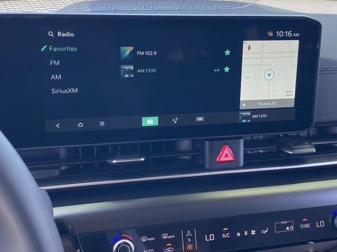 New 2026 Kia Carnival image 24