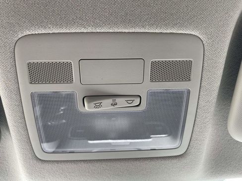 New 2026 Hyundai Venue SE FWD image 30