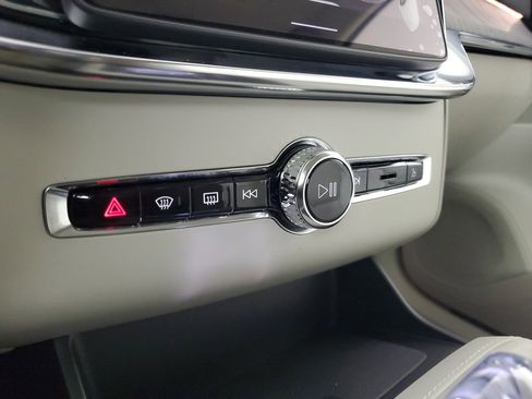 New 2026 Volvo XC90 T8 Ultra w/ Lounge Package AWD/4WD image 31