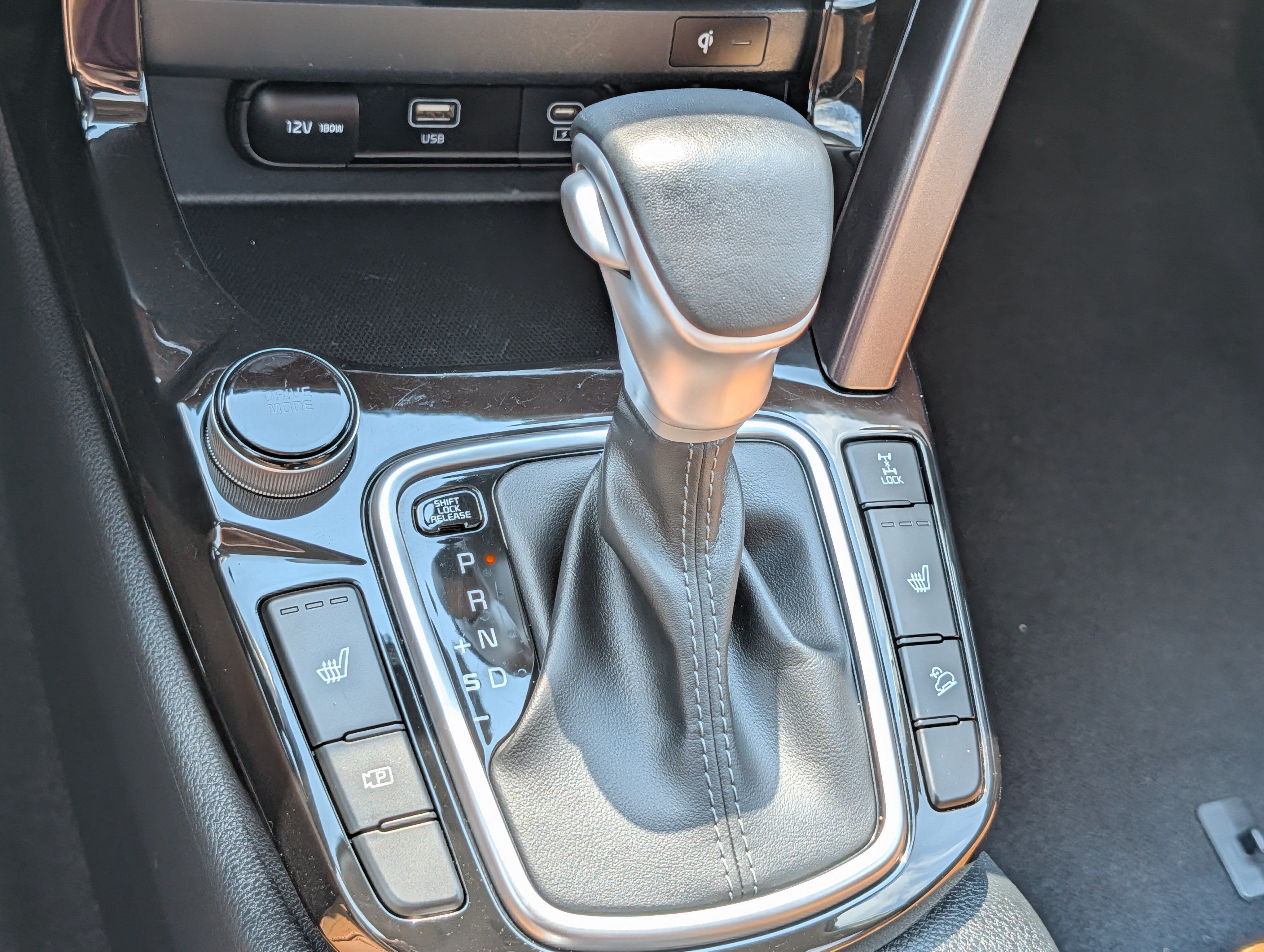 Used 2024 Kia Seltos EX AWD/4WD image 24