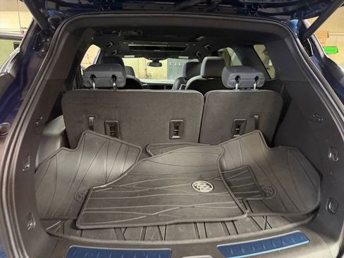 Used 2024 Buick Enclave Essence w/ Experience Buick Package image 17