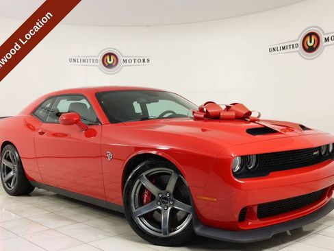Used 2021 Dodge Challenger SRT Hellcat w/ Plus Package RWD image 1