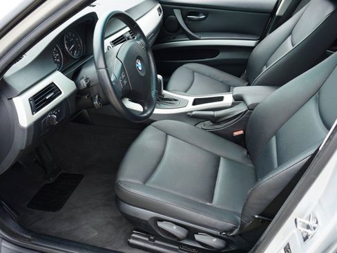 Used 2006 BMW 325i Sedan RWD image 13