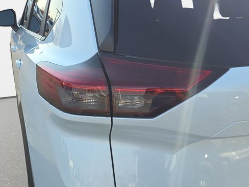 New 2026 Nissan Rogue SV w/ Cold Weather Package FWD image 31