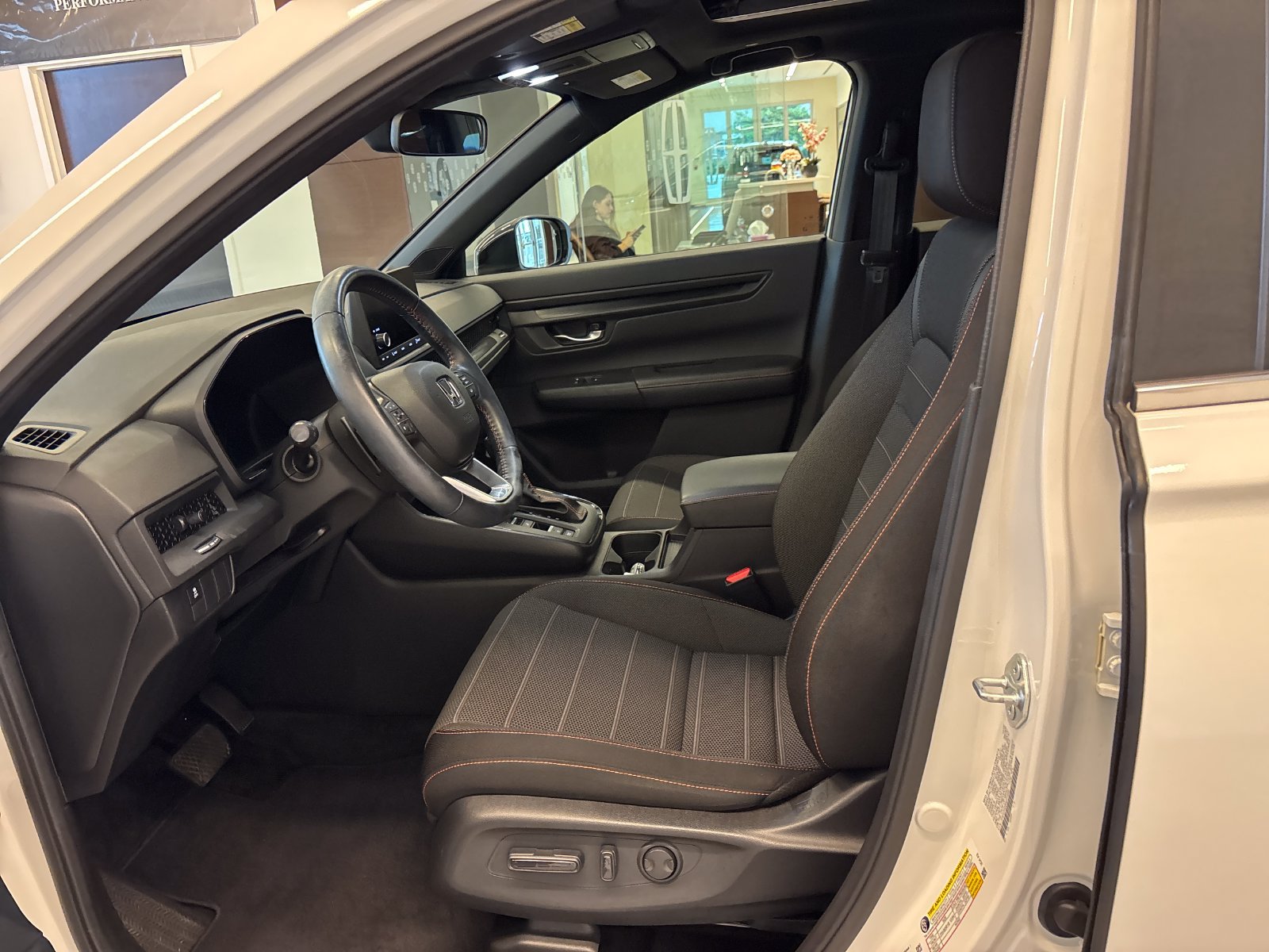 Certified 2025 Honda CR-V Sport image 12