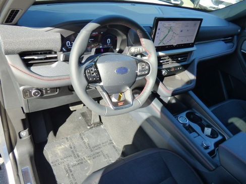 New 2026 Ford Explorer ST image 22