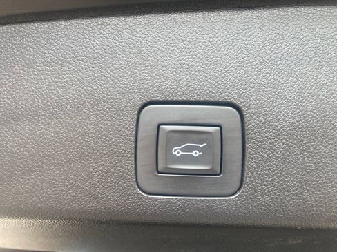 Certified 2024 Buick Encore GX Sport Touring w/ Experience Buick Package AWD/4WD image 11