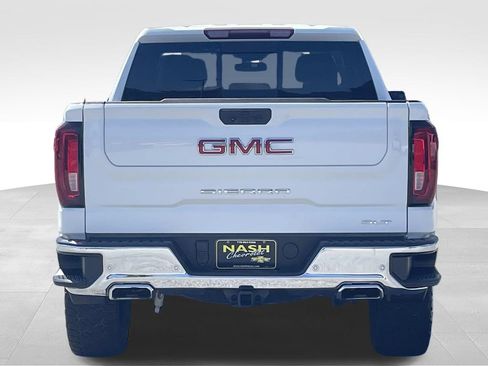 Used 2024 GMC Sierra 1500 SLT w/ SLT Premium Plus Package AWD/4WD image 4