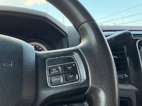Used 2014 RAM 3500 Tradesman w/ Chrome Appearance Group AWD/4WD image 19