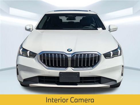 Used 2026 BMW 530i RWD image 11