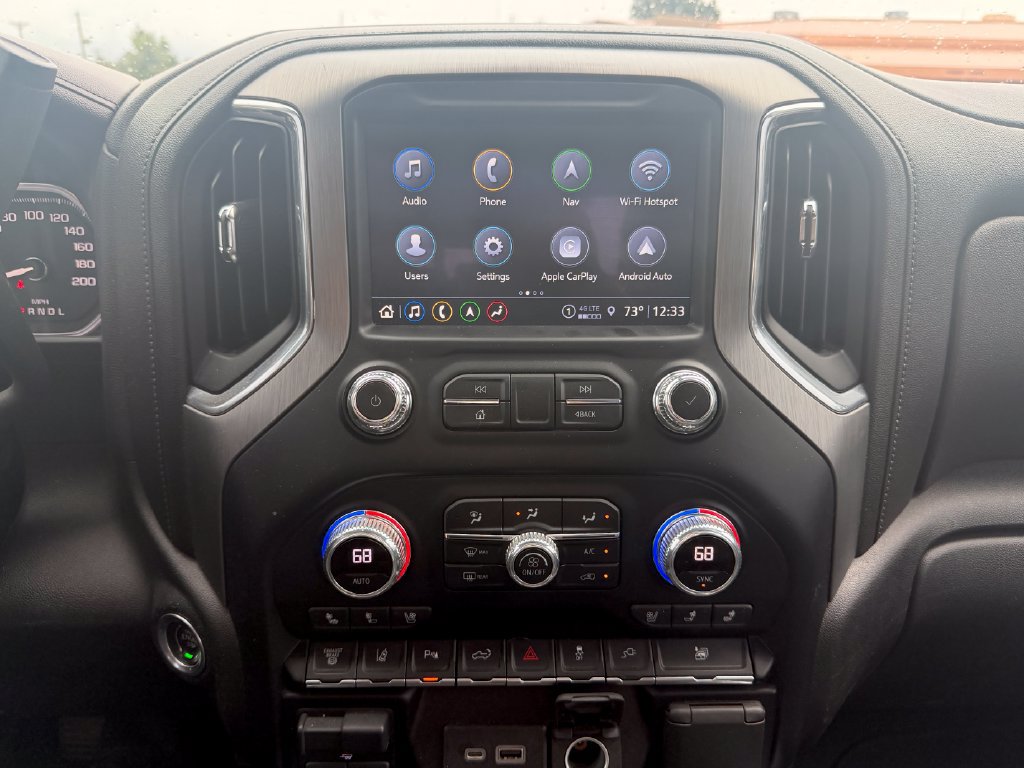 Used 2023 GMC Sierra 3500 Denali AWD/4WD image 12