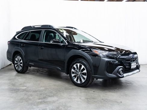 Used 2025 Subaru Outback Limited w/ Popular Package #2 AWD/4WD image 1