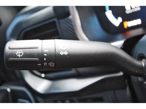 Used 2023 Ford F150 Limited image 16