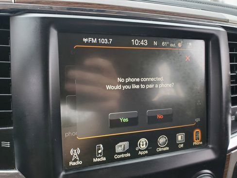 Used 2016 RAM 3500 Laramie w/ Convenience Group image 35